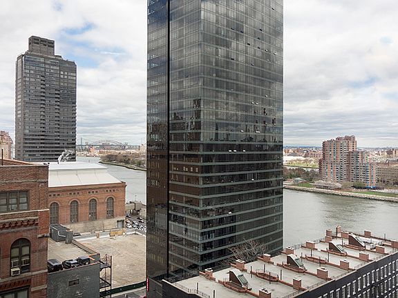 4th image of 520 E 72nd St APT 16C