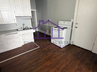 176 Pine St #2, Lewiston, ME 04240