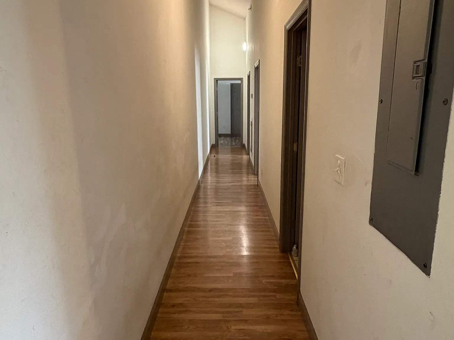3 bed, 1.5 bath, 1300 sqft, $1,350 — Photo 4