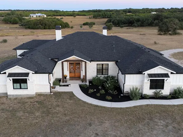 345 Judges Rd, Burnet, TX 78611