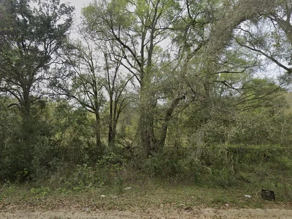 305 Milton Avenue, Interlachen, FL 32148