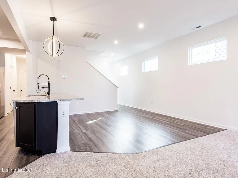 10029 Windcrest Farms Ln — Photo 19