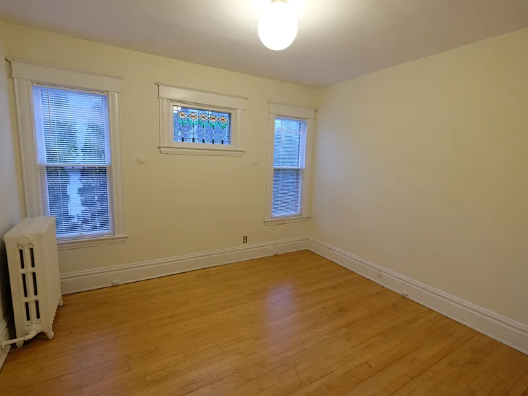Step into comfort at Central Lakes of Uptown. This bright and spacious unit features large windows that invite natural light, complemented by beautiful hardwood floors. Ideal for modern living, it's the perfect place to call home. Schedule a tour today!