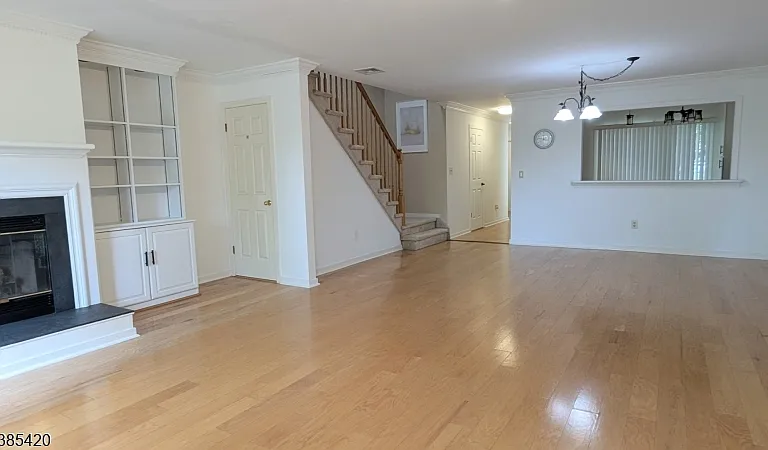 13 Stryker Ct — Photo 9