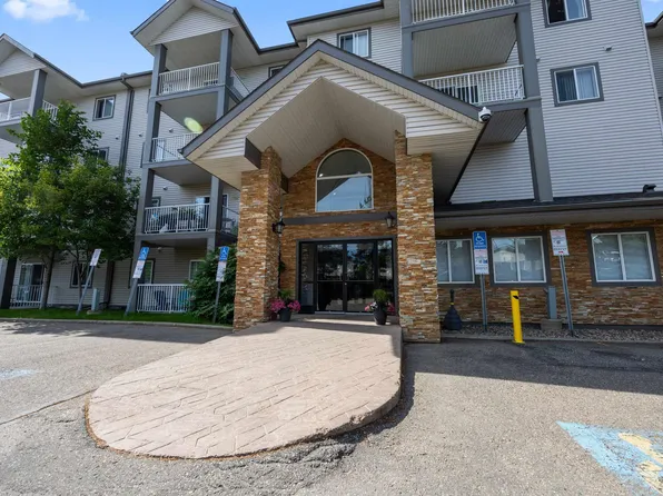 3425 19th St NW #201, Edmonton, AB T6T 2B5