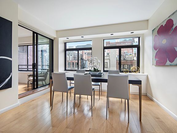 3rd image of 124 E 79th St #5E
