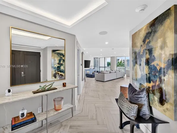 2000 Island Blvd APT 804, Aventura, FL 33160