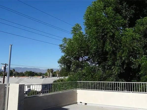 18358 Saticoy St Unit 101, Reseda, CA 91335