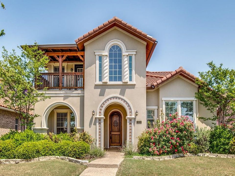 1st image of 1624 Camino Lago