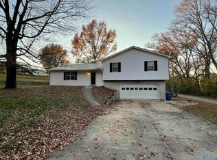 288 51st Rd, Grant, AL 35747