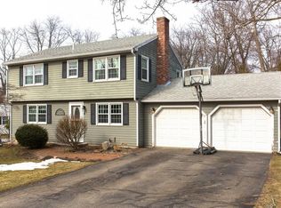4 Minuteman Way, Shrewsbury, MA 01545