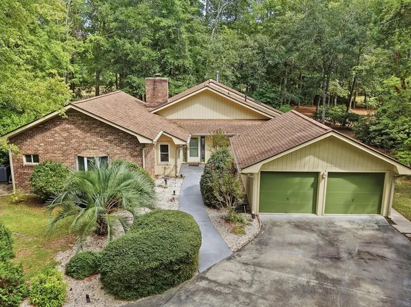8 Niblick Court, Carolina Shores, NC 28467