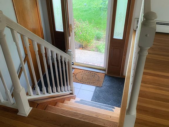 2nd image of 7374 Hollywood Cir