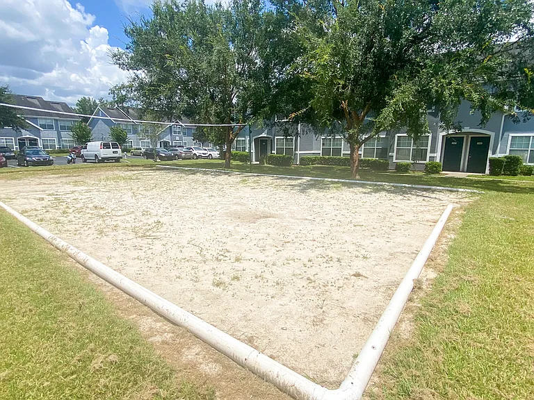Madison Commons Apartments — Photo 3