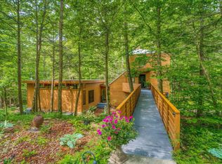 98 Hickory Rd, Willow, NY 12495