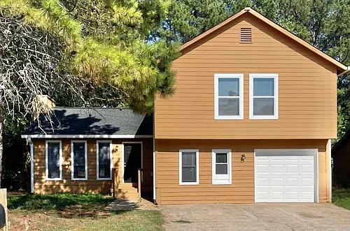 947 Mainstreet Lake Dr Photo 1