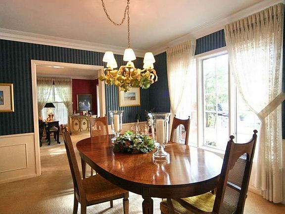 "Dining Room Dimensions:  14 x 12"