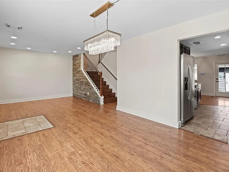 20729 Patriot Park Ln — Photo 5