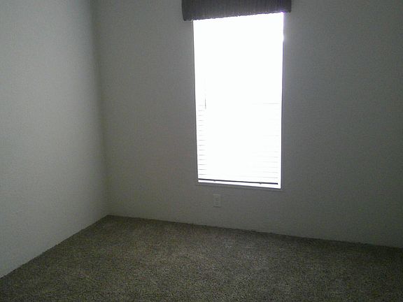 5th image of 3200 W Evani Ave