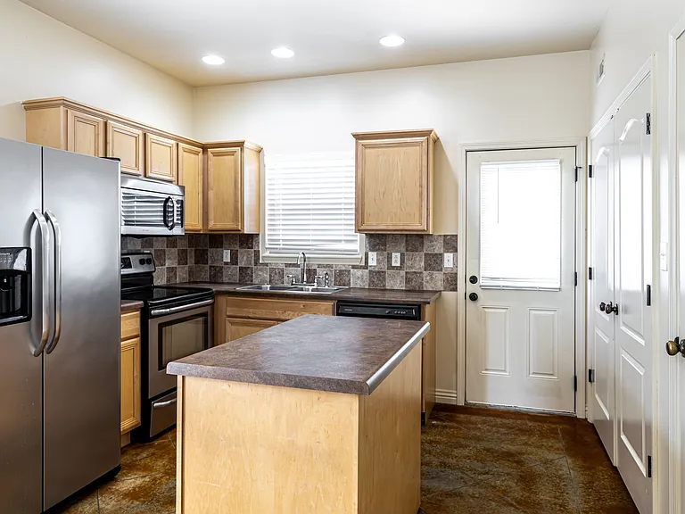 3101 Jenne Hill Dr — Photo 5