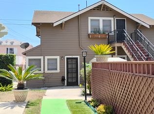 2272 W 25th St #1/2, Los Angeles, CA 90018