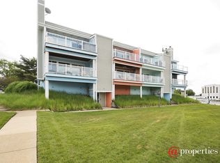 20 Marine Dr #5, Michigan City, IN 46360