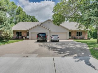 W3128 Harvard Ct, Appleton, WI 54915