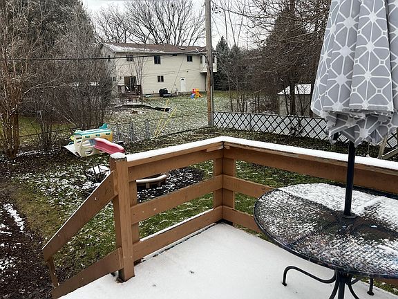 2nd image of 2830 Forest Glen Pkwy