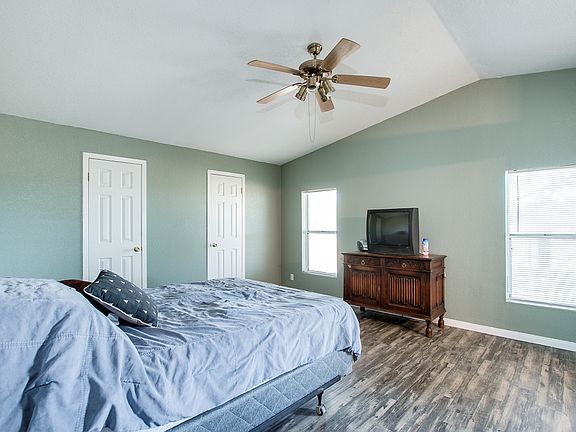 3rd image of 2180 E Joy Dr