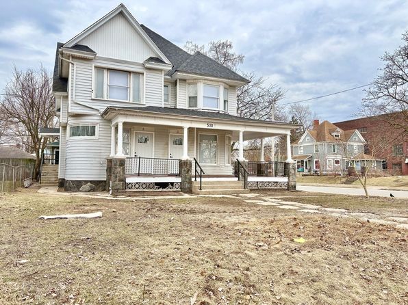 530 S Saint Joseph St APT 4