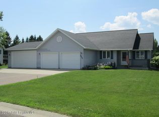 645 9th Dr NW, Perham, MN 56573