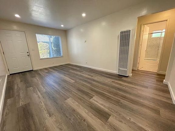 3rd image of 10141A-10141A Pasadena Ave