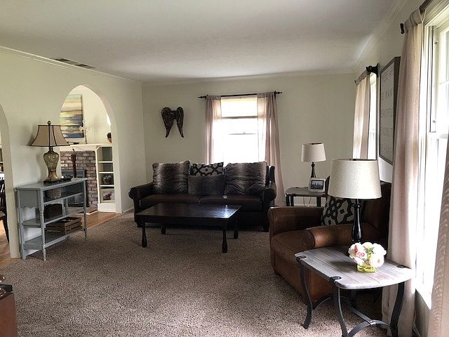 1st image of 1112 Sheerbrook Dr