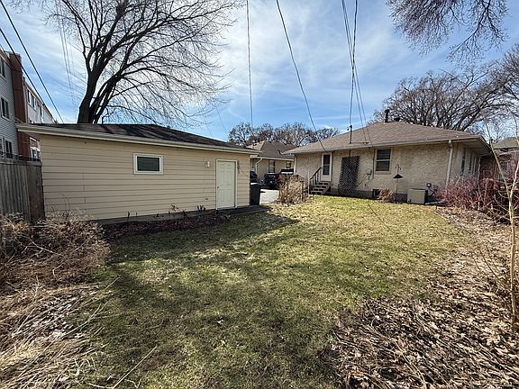 3rd image of 3537 Holmes Ave S #3537