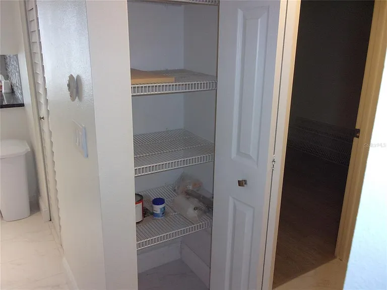 132 E Cypress Ct — Photo 13