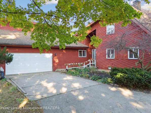 7133 Columbia Hwy, Eaton Rapids, MI 48827