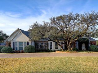 3916 Stoneshire Ct, Fort Worth, TX 76179