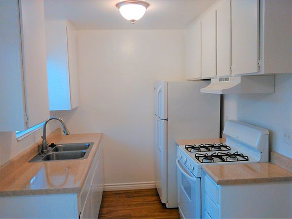 4th image of 2030 S Tremont St APT 6