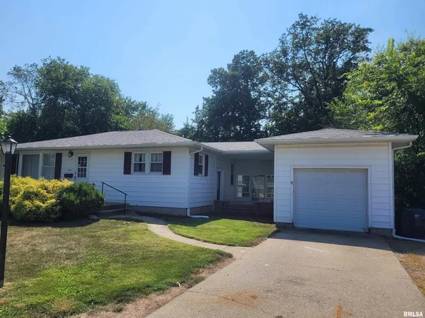 601 Nora Ln, Mount Vernon, IL 62864