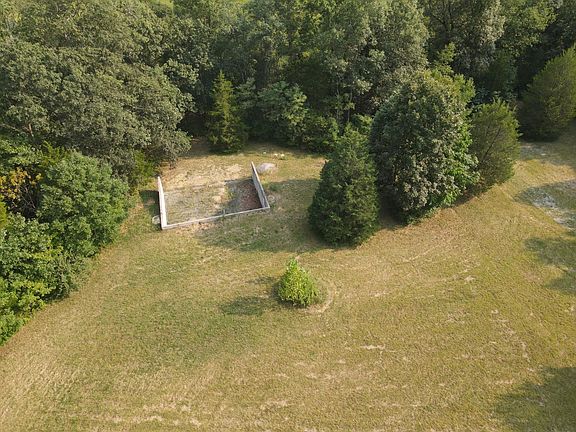 3rd image of 191 E County Road 800 S
