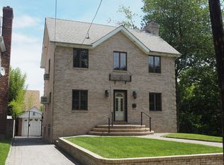 1489 164th St, Flushing, NY 11357