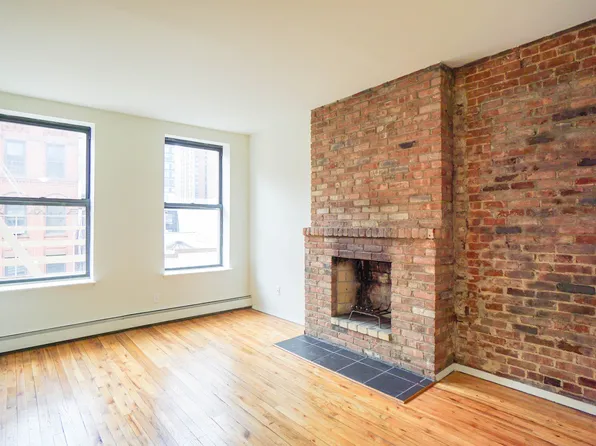 307 E 94th St APT 3D, New York, NY 10128