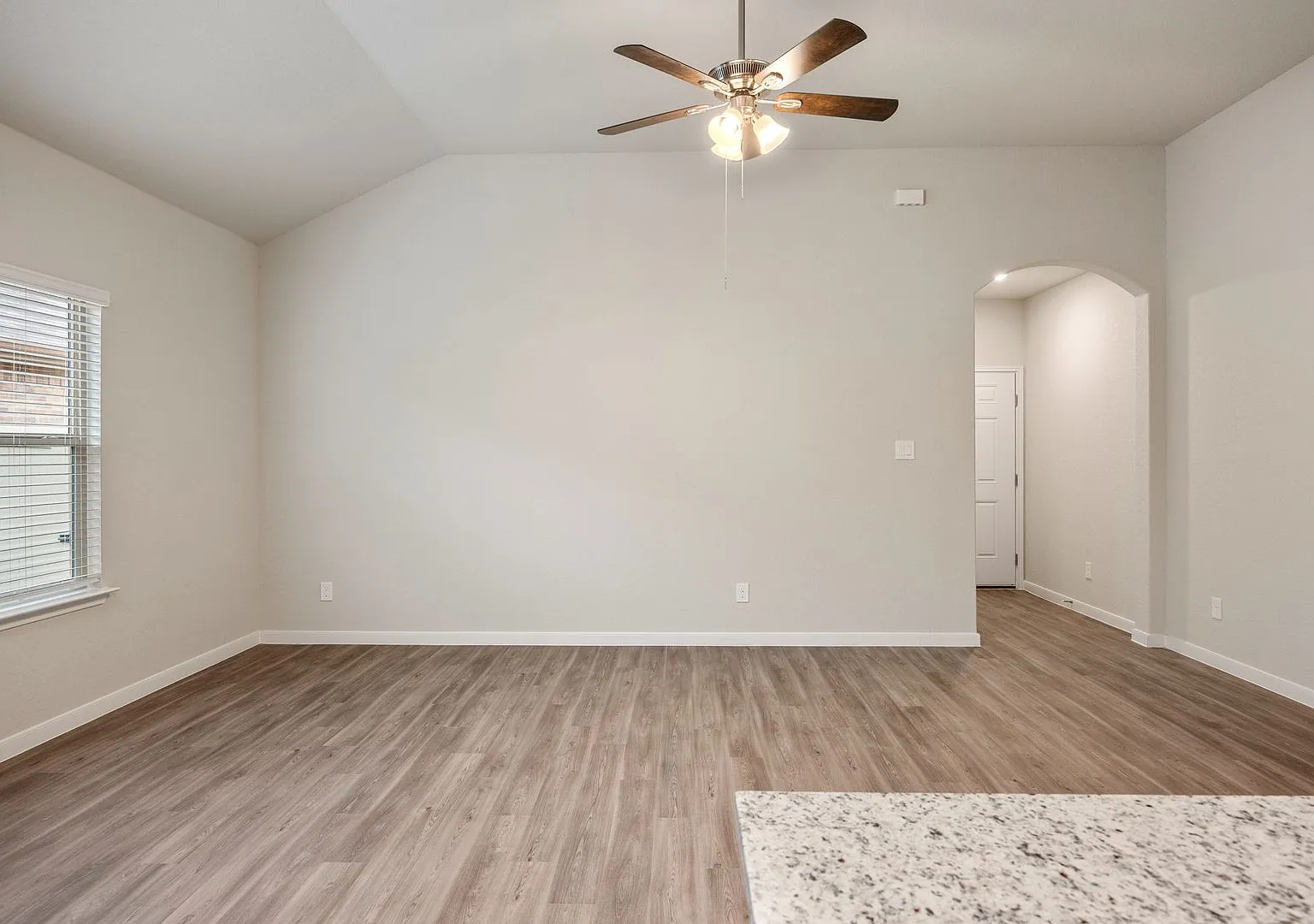 2 Weeks Free! Beautiful 3-Bedroom Home with Open Floor Plan & Private Backyard in New Braunfels — Photo 3