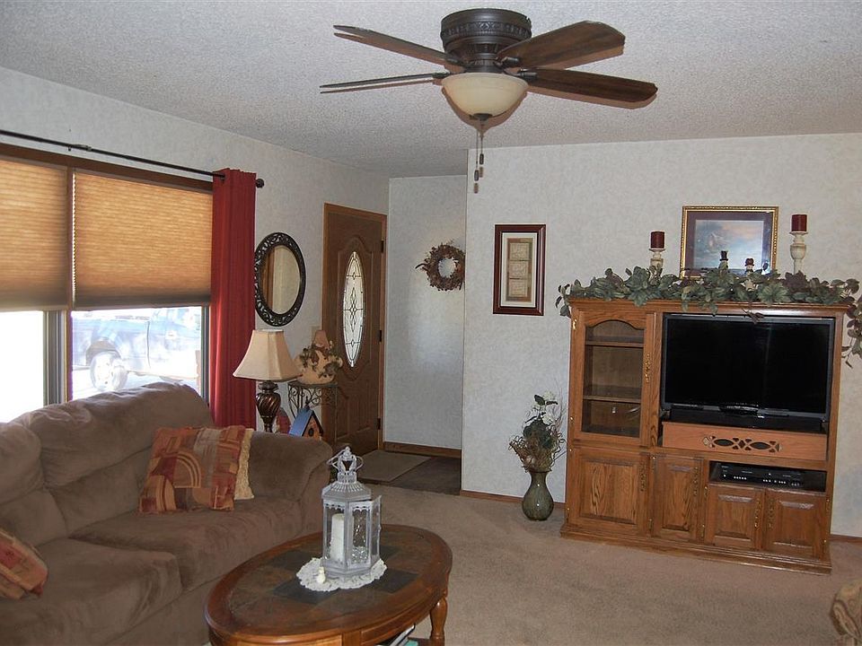 608 S Pine St, Inman, KS 67546 Zillow