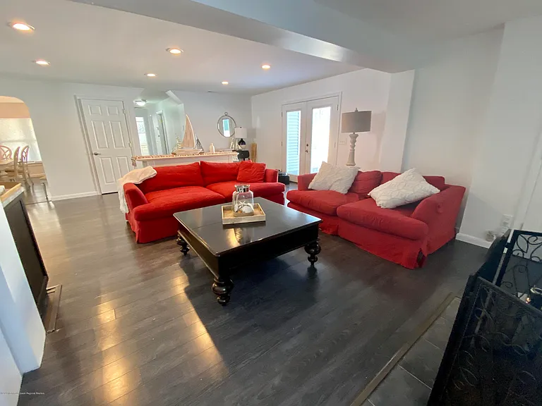 402 A St #DOWNSTAIRS — Photo 9