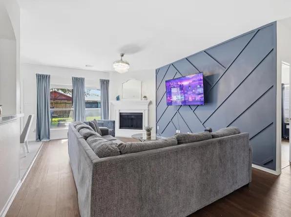 4314 Windmill Hill Cir, Corinth, TX 76208