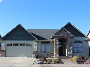 1186 S 41st St, Springfield, OR 97478