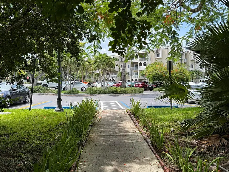 7850 Camino Real #O-201 — Photo 20