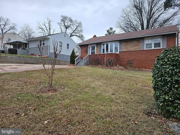 3809 70th Ave, Hyattsville, MD 20784