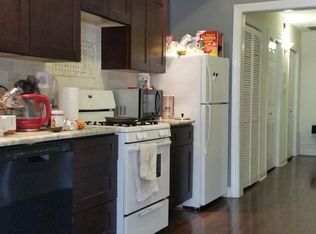 4228 Spruce St #2F, Philadelphia, PA 19104